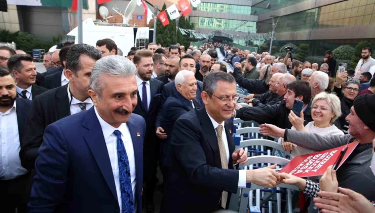 CHP Genel Başkanı Özgür Özel, Bursa’da Emeklileri Tahrik Etmek Suçlamasına Yanıt Verdi