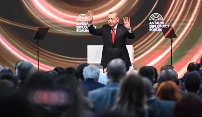 Cumhurbaşkanı Erdoğan: 21. yüzyıl bir buhranlar çağına dönüşmektedir