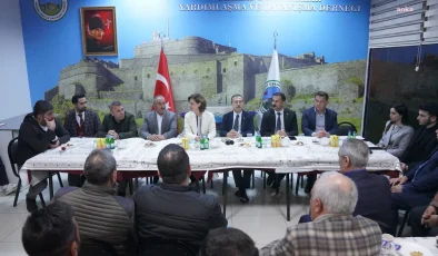 Tepebaşı Belediye Başkanı Ahmet Ataç, Ayşe Ünlüce ile Dernek Ziyaretinde Buluştu