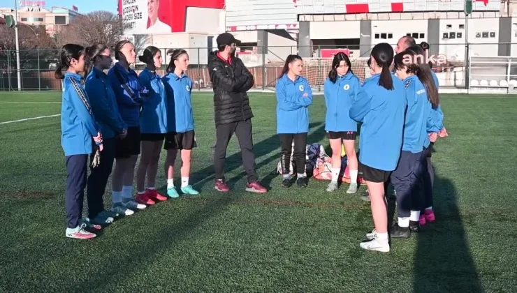 Yozgat Yurdum Gençlikspor Kadın Futbol Takımı 2. Lig’e Yükselmek İstiyor
