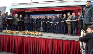 Çevre Bakanı Özhaseki, Balıkesir’de Ülkü Yolu’nun açılışına katıldı