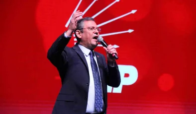 CHP Genel Başkanı Özel: “Belediye başkan adaylarımızın kapısı Kürt’e de, Türkiye’de, Laz’a da, Çerkez’e de ardına kadar açıktır”