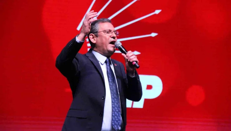 CHP Genel Başkanı Özel: “Belediye başkan adaylarımızın kapısı Kürt’e de, Türkiye’de, Laz’a da, Çerkez’e de ardına kadar açıktır”