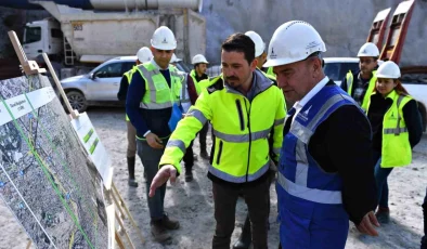 İzmir Büyükşehir Belediye Başkanı Tunç Soyer Buca Onat Tüneli çalışmalarını inceledi