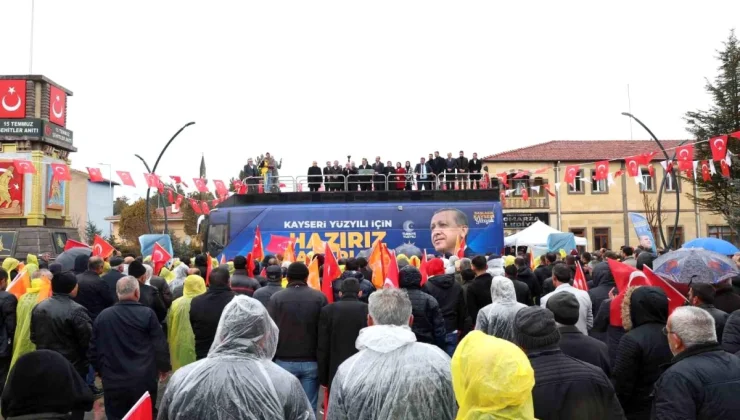 Kayseri Büyükşehir Belediye Başkanı Tomarza’da Açılış Törenine Katıldı