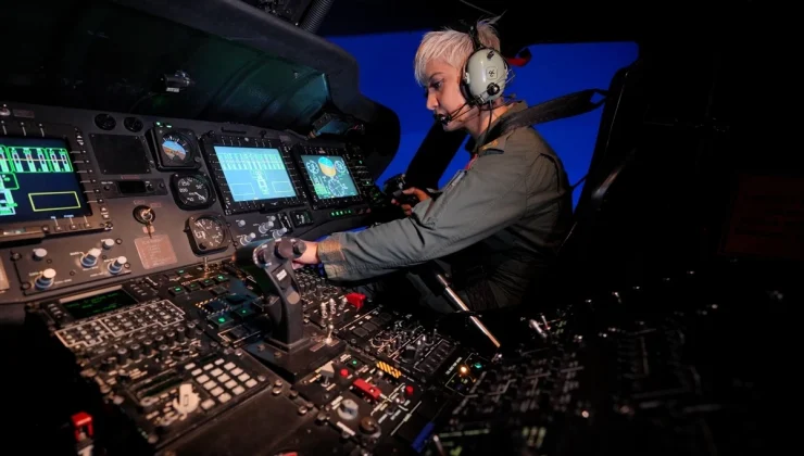 Türk Kadın Pilotlar, Skorsky Helikopter ve B-200 Uçağıyla Gökyüzünde