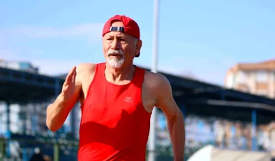 63 Yaşındaki Murat Sağlam, Ameliyatlar Sonrası Türkiye Şampiyonu Oldu