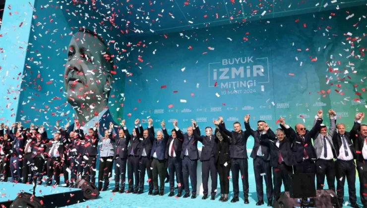 Cumhurbaşkanı Erdoğan İzmir’de vatandaşlara seslendi