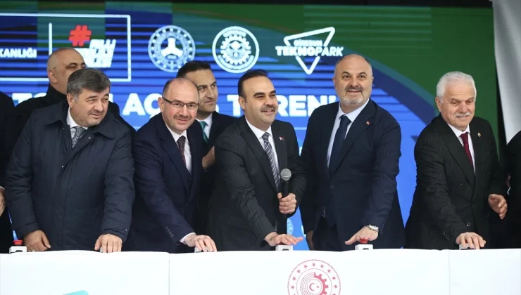 Sanayi ve Teknoloji Bakanı Mehmet Fatih Kacır, Giresun’da yeni tesislerin açılışını gerçekleştirdi